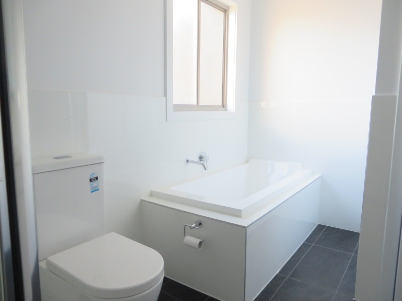 130 Moffat Drive, Lalor VIC 3075