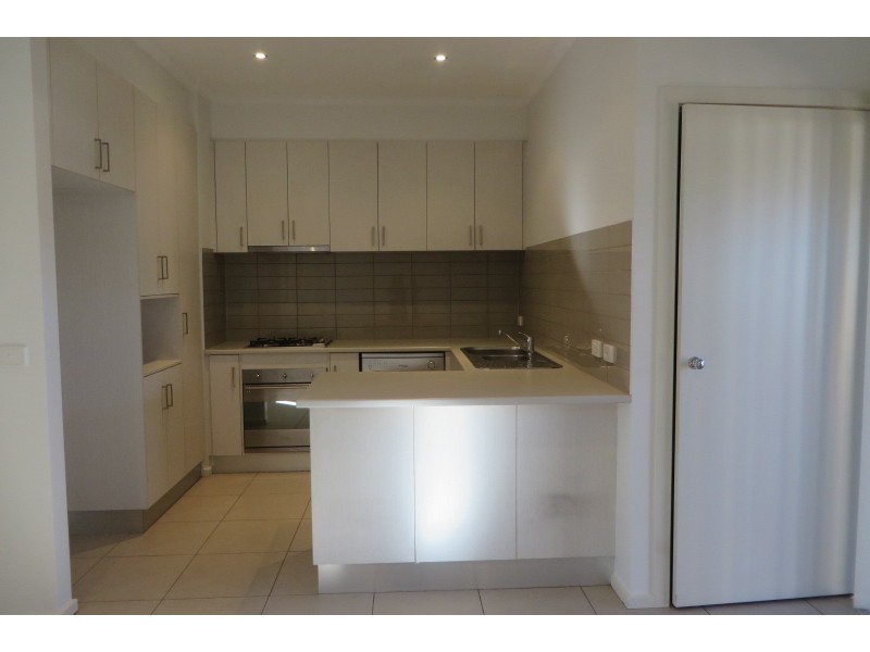 2/37 Campaspe Drive, Whittlesea VIC 3757