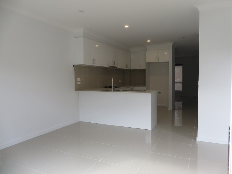 132 Moffat Drive, Lalor VIC 3075