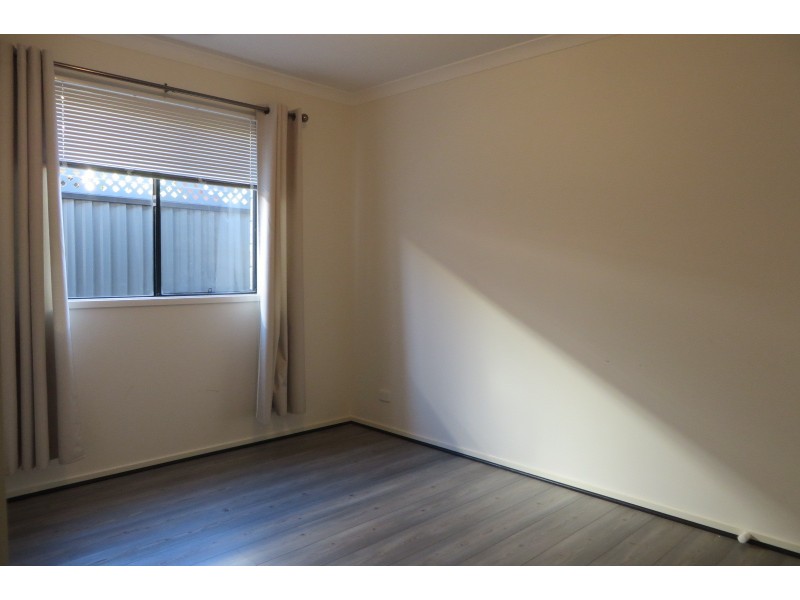 15 Friendship Avenue, Mill Park VIC 3082