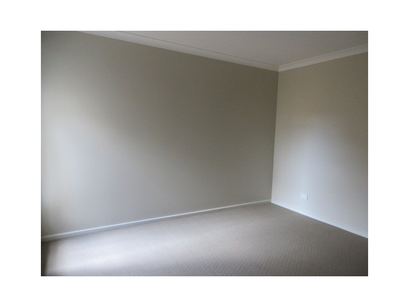 42 Sissinghurst Parade, Mernda VIC 3754