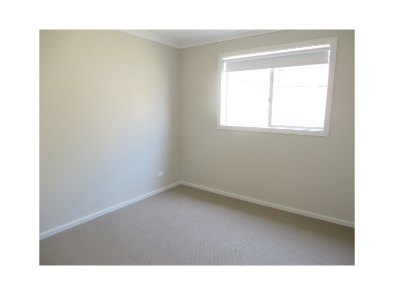 42 Sissinghurst Parade, Mernda VIC 3754