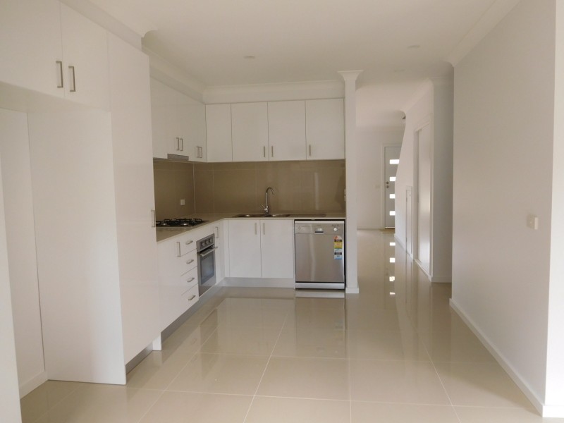 128 Moffat Drive, Lalor VIC 3075