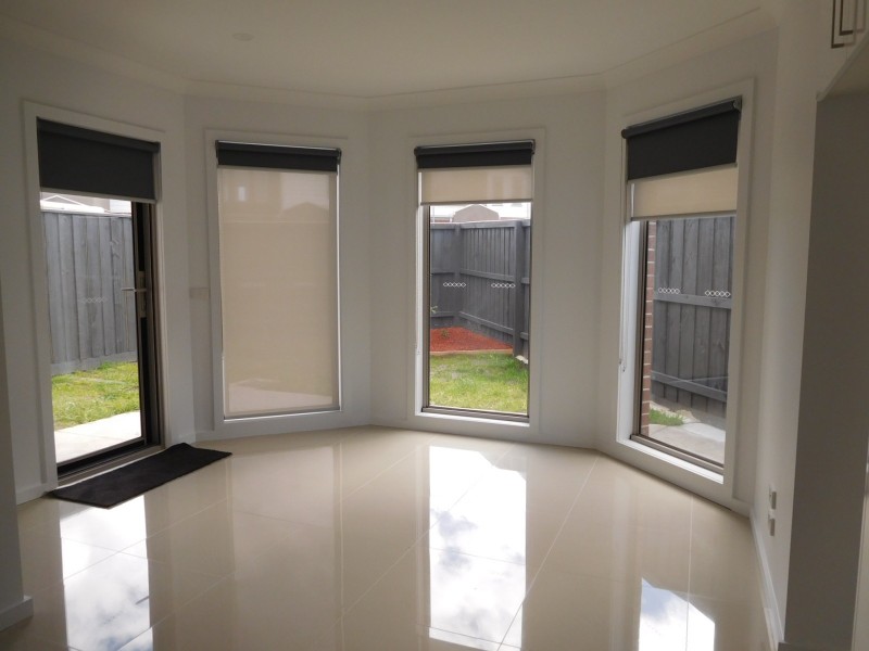 128 Moffat Drive, Lalor VIC 3075