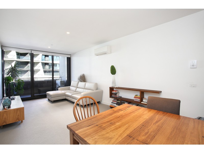 506/74 Queens Road, Melbourne VIC 3004