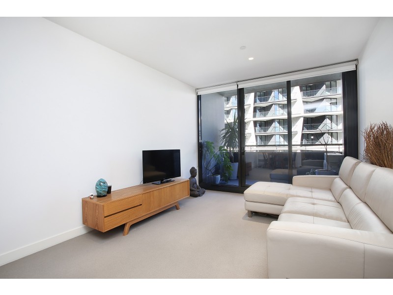 506/74 Queens Road, Melbourne VIC 3004