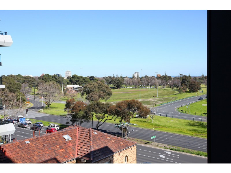 506/74 Queens Road, Melbourne VIC 3004