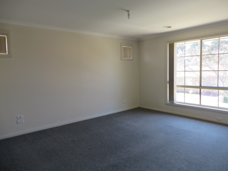 6 Melrose Place, Mill Park VIC 3082