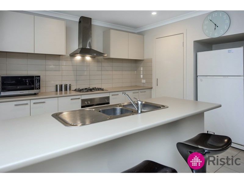 11 Cortona Grange, Mernda VIC 3754