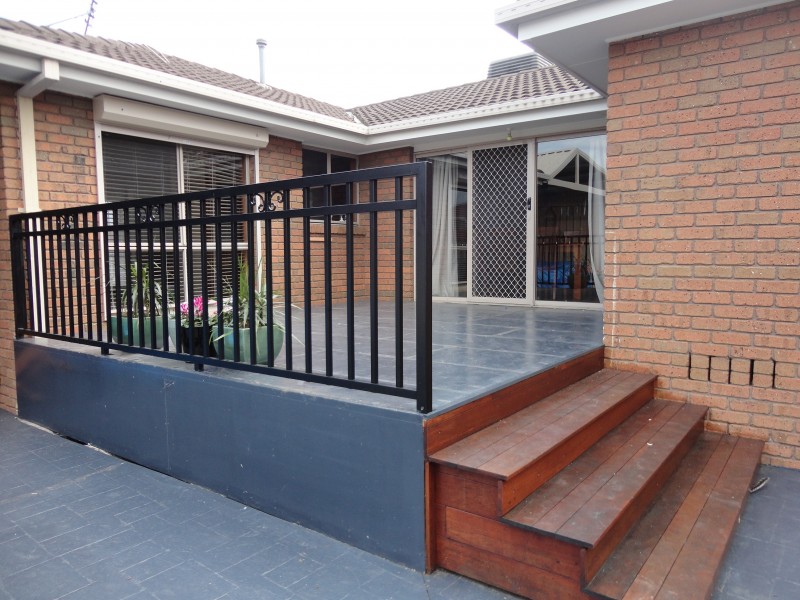 14 Henry Cable Court, Mill Park VIC 3082