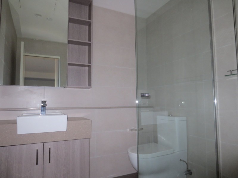 202/7 Warrs Avenue, Preston VIC 3072