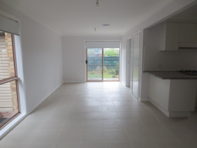 3/2 Romeo Court, Mill Park VIC 3082