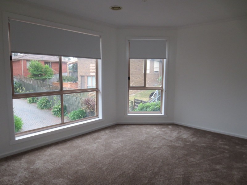 3/2 Romeo Court, Mill Park VIC 3082