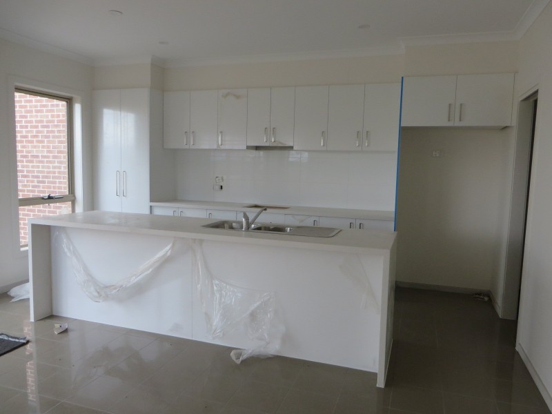 5 Witchazel Drive, South Morang VIC 3752