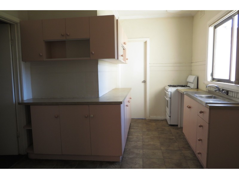 18 Howell Street, Lalor VIC 3075