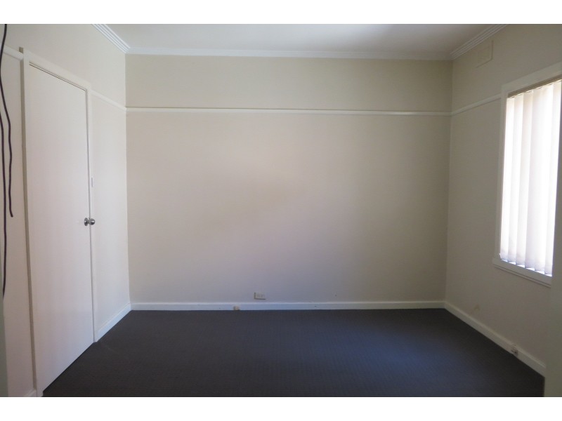 18 Howell Street, Lalor VIC 3075