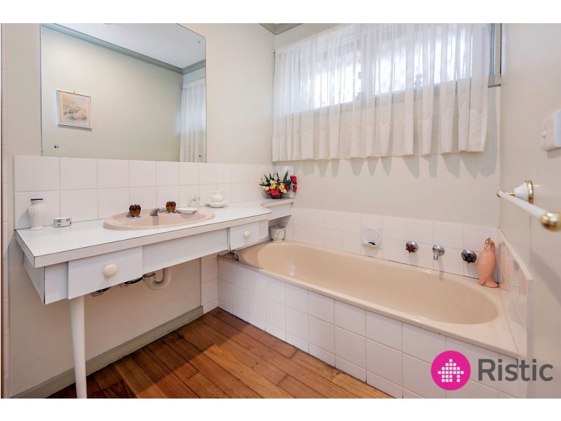 223 Edgars Road, Thomastown VIC 3074