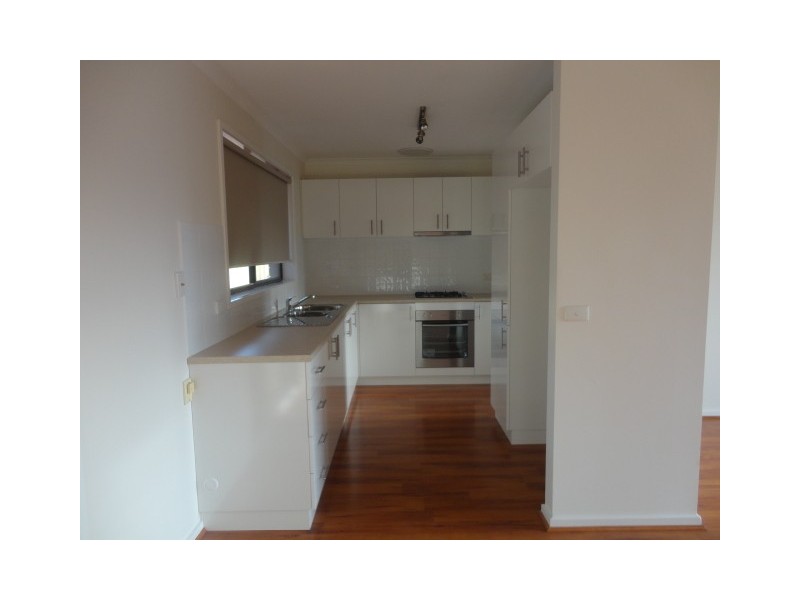 2 Berala Place, Mill Park VIC 3082