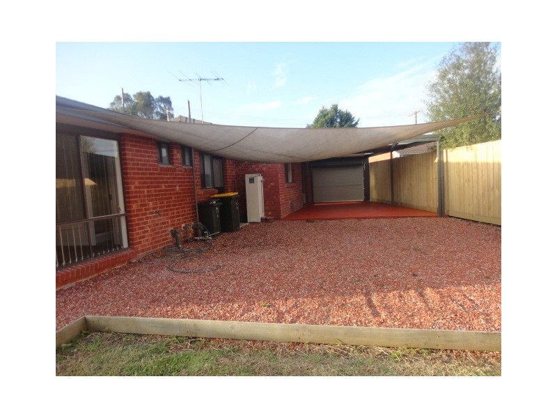 2 Berala Place, Mill Park VIC 3082
