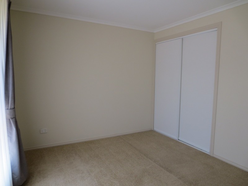 27 Jolly Terrace, South Morang VIC 3752