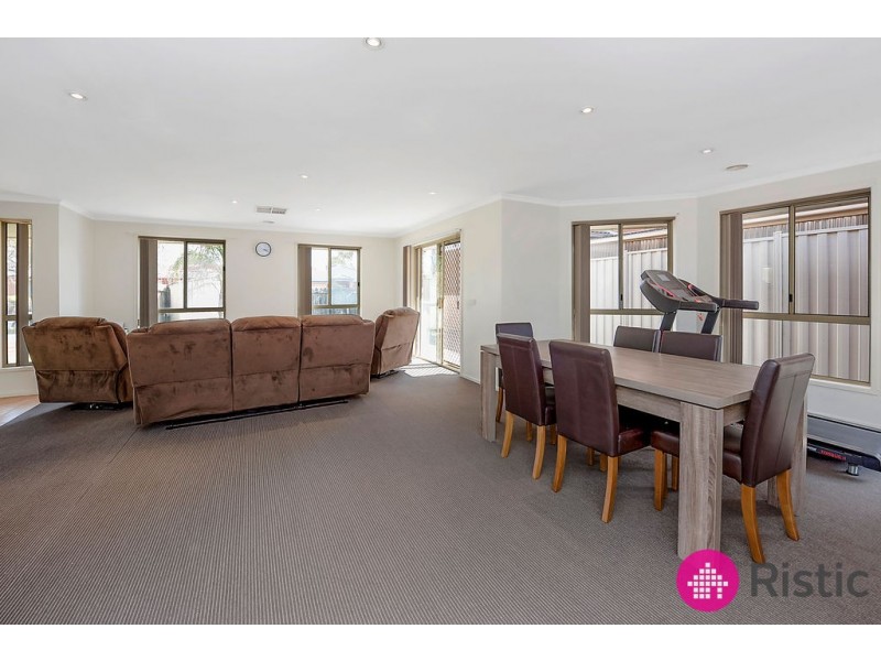 6 Yvette Court, Epping VIC 3076