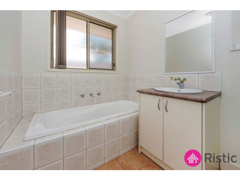 6 Yvette Court, Epping VIC 3076