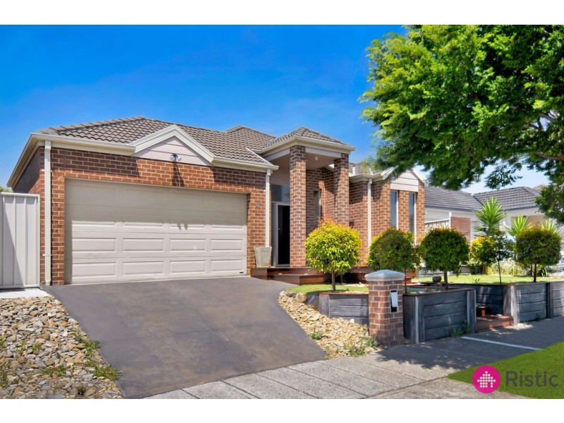 87 Golfview Drive, Craigieburn VIC 3064