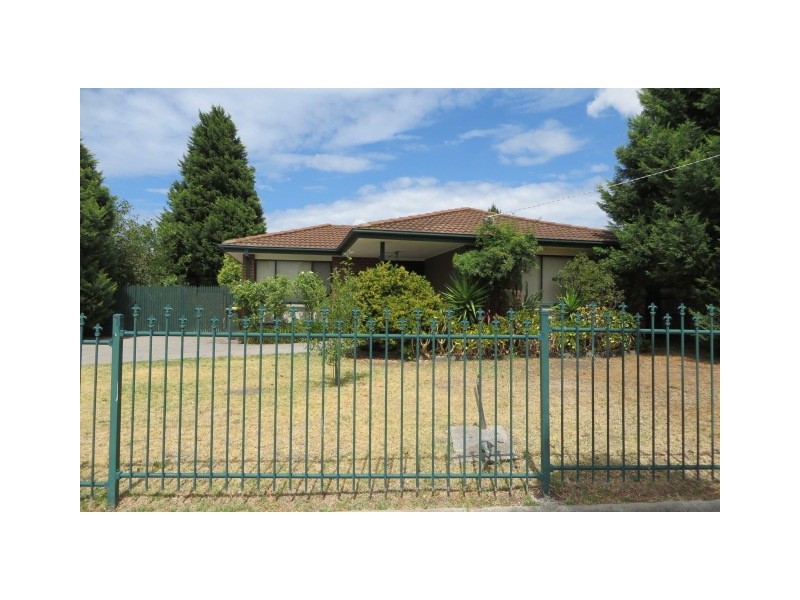 102 Northumberland Drive, Epping VIC 3076