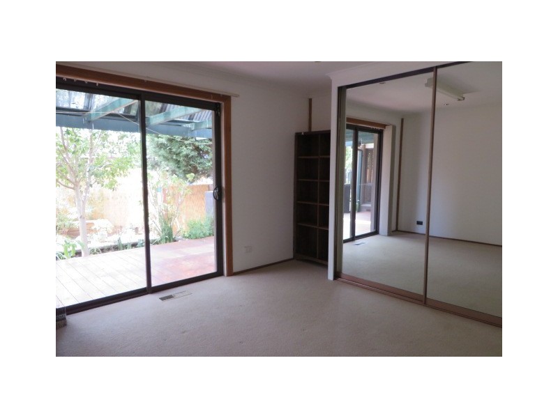 102 Northumberland Drive, Epping VIC 3076