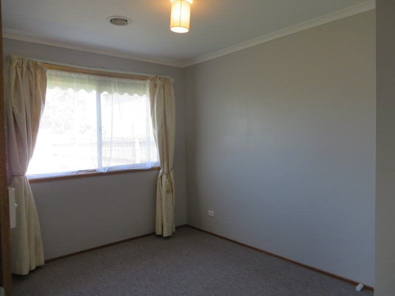 47 Grenda Drive, Mill Park VIC 3082