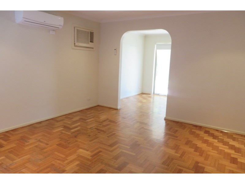 2 Westleigh Court, Mill Park VIC 3082