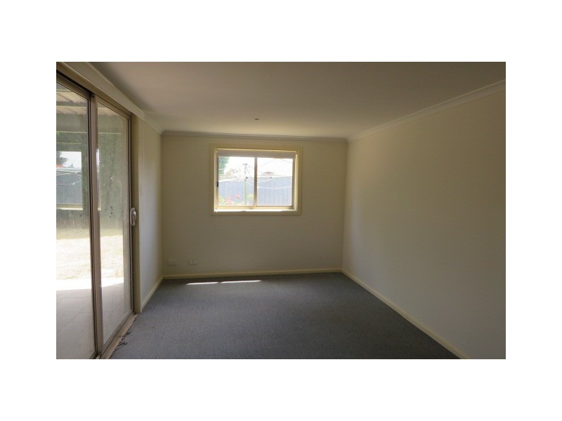 2 Westleigh Court, Mill Park VIC 3082