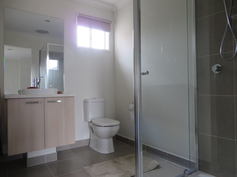 18 Turion Drive, Mickleham VIC 3064