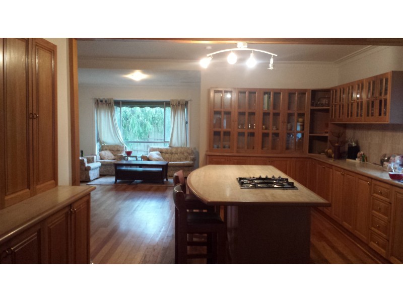 51 Scott Grove, Kingsbury VIC 3083