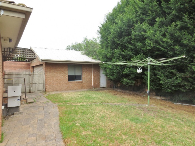 9 Brigden Court, Mill Park VIC 3082