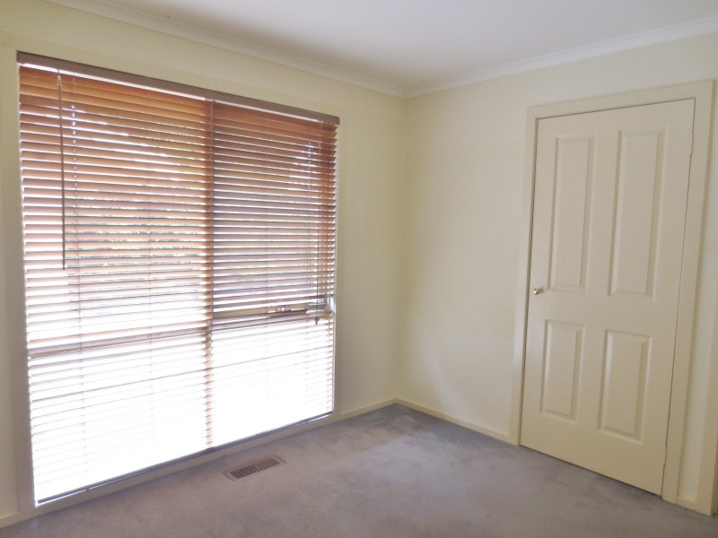 9 Brigden Court, Mill Park VIC 3082