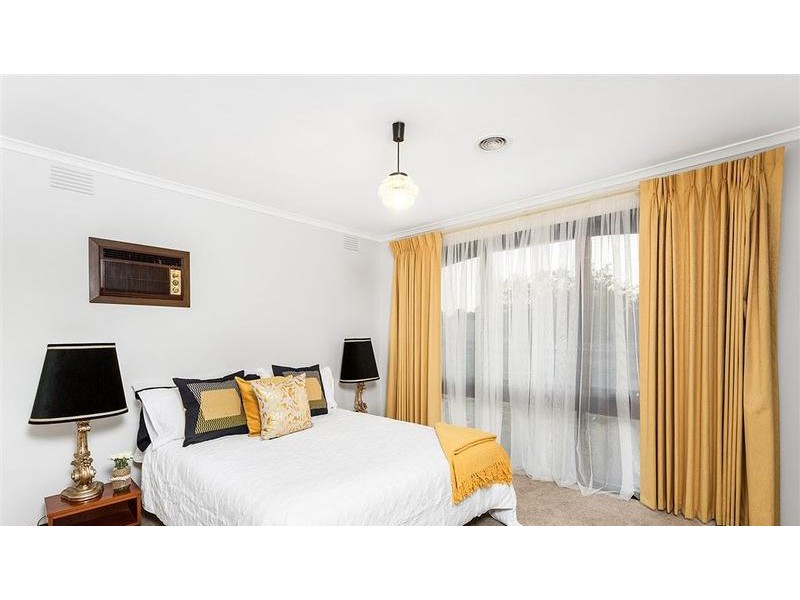5 Higgs Avenue, Mill Park VIC 3082