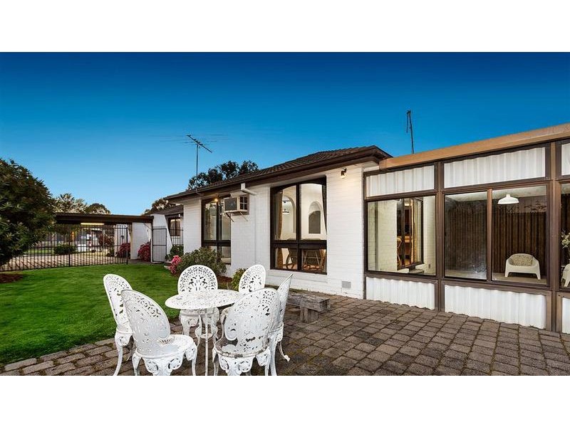 5 Higgs Avenue, Mill Park VIC 3082