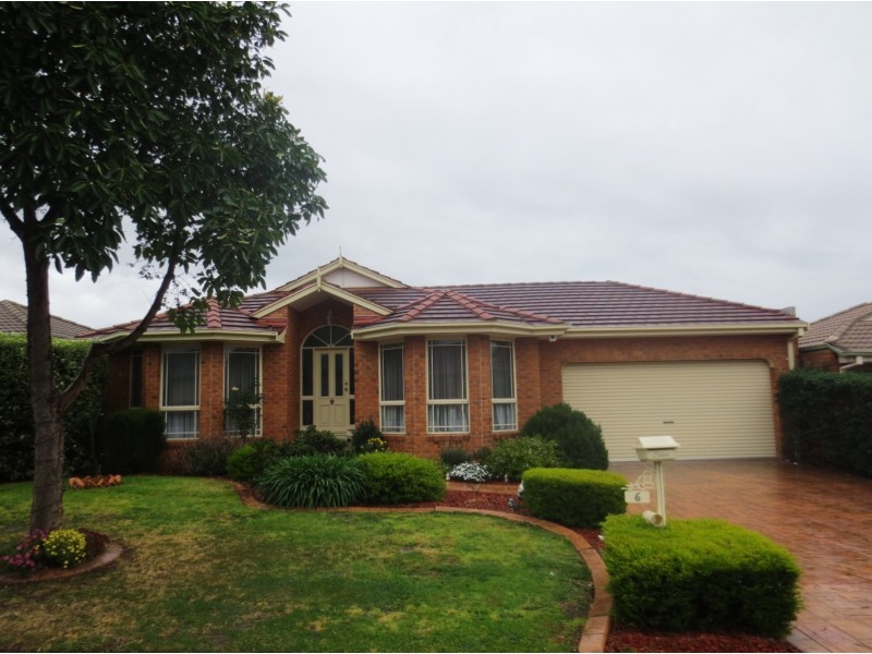 6 Bentley Way, Mill Park VIC 3082