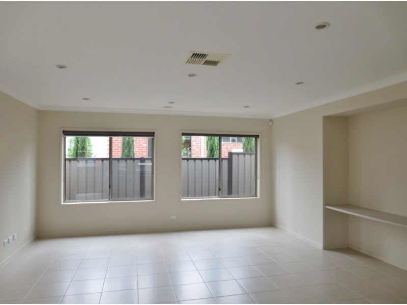 32 Pearson Road, Mernda VIC 3754