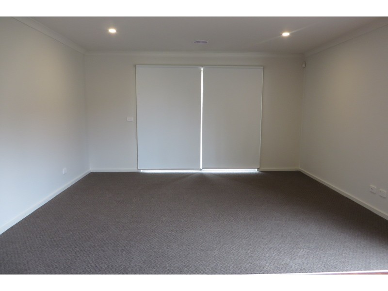 21 Altitude Drive, Doreen VIC 3754