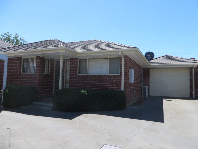 2/24 Nisbett Street, Reservoir VIC 3073