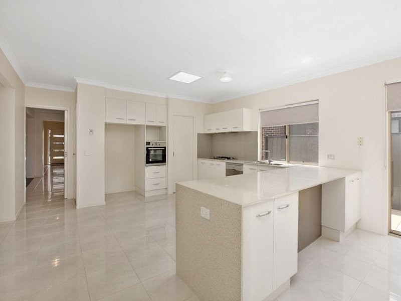 4 Steels Place, South Morang VIC 3752