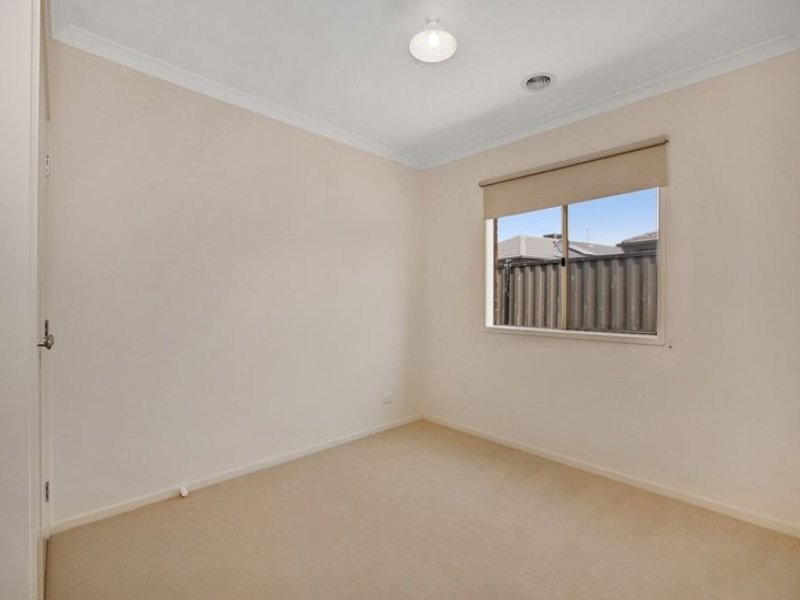 4 Steels Place, South Morang VIC 3752