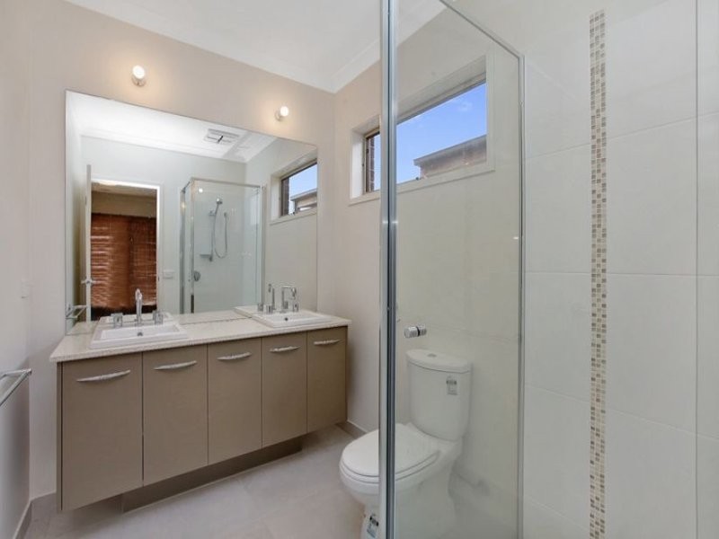 4 Steels Place, South Morang VIC 3752