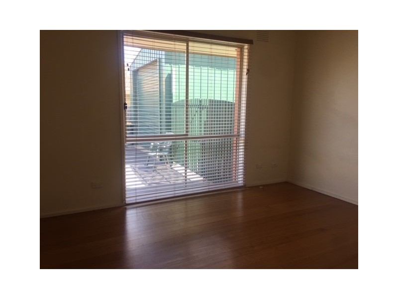 29 Macmeikan Street, Whittlesea VIC 3757