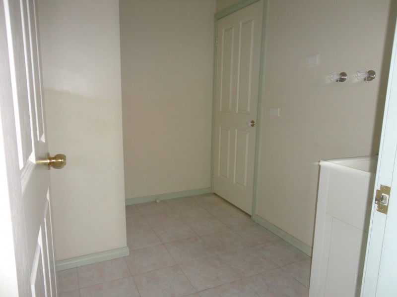 2/68-92 Mckimmies Road, Lalor VIC 3075