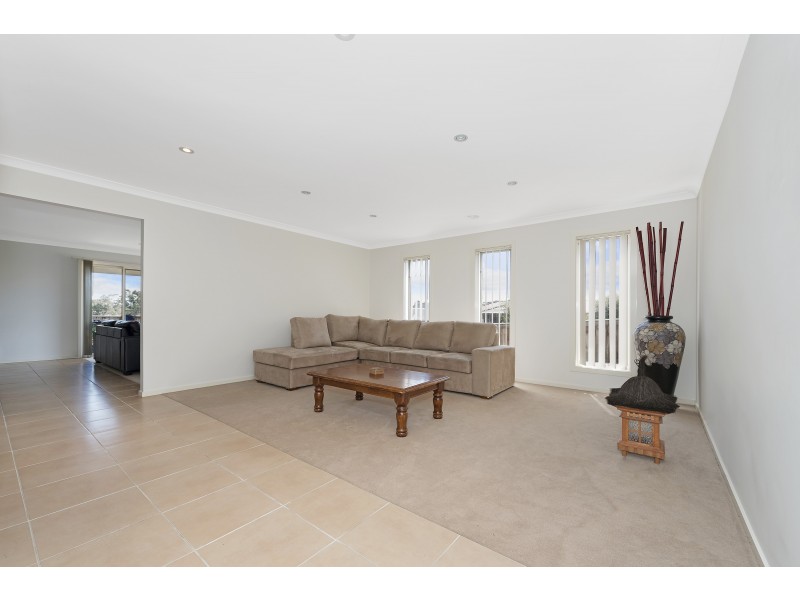 3 Woodridge Crescent, Doreen VIC 3754