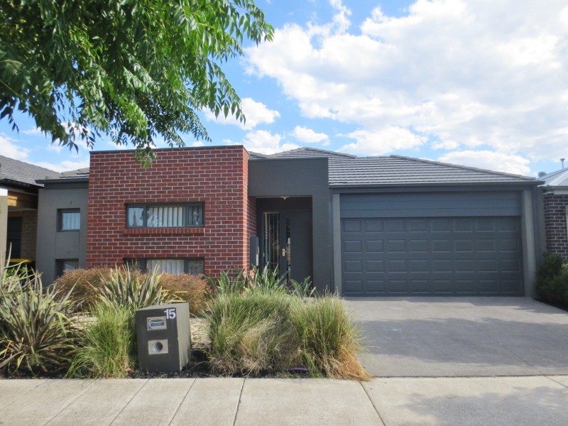 15 Starlight Gardens, Epping VIC 3076