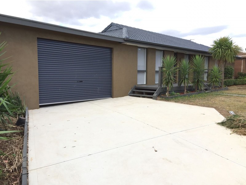 2 Kilborn Court, Mill Park VIC 3082